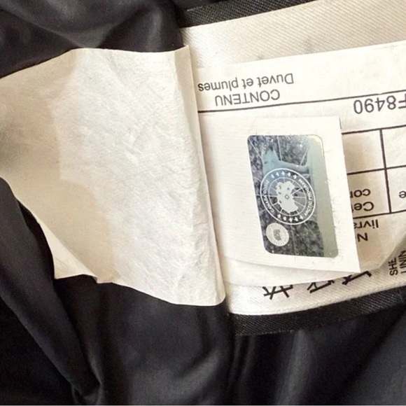 Canada Goose x juun.j Expedition Parka - Picture 6 of 6